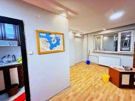 Bm Real Estate Gazcılar Cadde Üzerinde Kiralık 90 M² Ofis