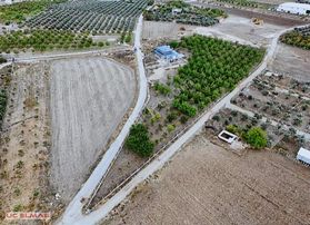 Üç Elmastan Hayalini Kurduğunuz 75 M²resmi Evli 8.068 M²bahçe