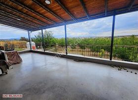 Üç Elmastan Hayalini Kurduğunuz 75 M²resmi Evli 8.068 M²bahçe