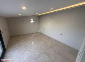 Üç Elmastan 4+1 Müstakiş Bahçeli Müthiş Satılık Villa