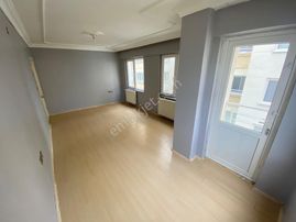 Nilüfer Ertuğrul’da Site İçi Köşe Konum Ara Kat – 3+1 Kiralık Daire