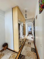 Yeni Mahallede Asansörlü 3+1 Cadde Üzeri Ara Kat Fırsatı