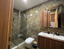 Sapanca Kırkpınar'da Satılık Havuzlu, Eşyalı Lüks 4+1 Villa