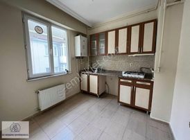 Yenibağlar'da Espark'a Çok Yakın Arakat 2+1 Kiralık Daire