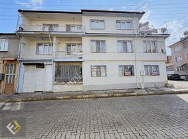 Çay Merkez Orta Mah Satılık Komple Satılık Ev Ve Garajı