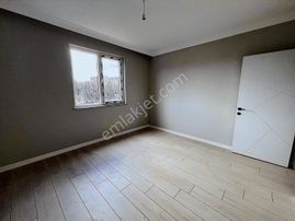 Net'den Kazım Karabekir Mh Merkezi Konumda 170 M2 4+1 Dublex