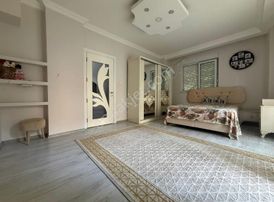 Yeni Emek'te Bahçe Dubleks 5+1 Geniş Satılık Daire