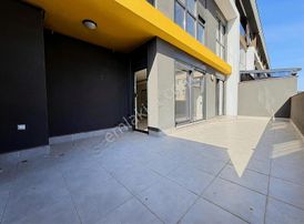 Göksu Cadde 22 'de Ara Kat 2+1 105 M2 Satılık Ofis Daire