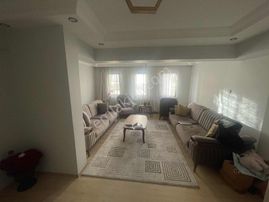 Realty Nexus'dan Alipaşa'da Net 150m2 Fırsat Daire