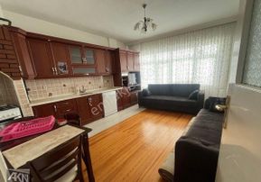 Akn Gayrimenkulden Satılık 4 Katlı Bina