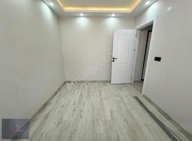 Zeki Emlak'tan Muradiye'de Satılık 1+1 Sıfır Daire