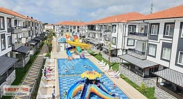 Karasu Korupark'da Kış Bahçeli Köşe 2+1 Satılık Daire