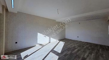 Beyaz Emlak'tan Eğriköprü Mah Full Yapılı 5+1// Yapılı Daireler