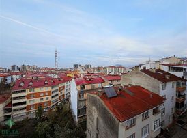 Delta Gayrimenkul'den Teyyaredüzü'nde Satılık Fırsat 1+1 Daire!!