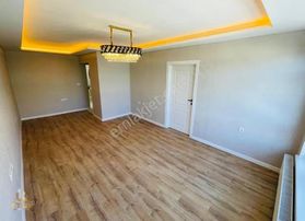 Etlik'den Cadde Üzeri Ön Cephe 3+1 Ultra Lüx Ara Kat Daire !