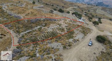 Notias Real Estate Gayrimenkul'den 1.701 M2 Tarla