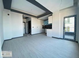 Evsam'dan Tranvaya 300 M Ful Deniz Manzaralı Yatırımlık 1+1