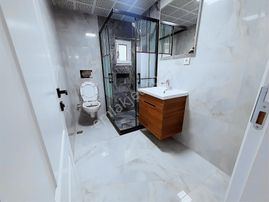 Arel'den Öveçler Lizbon Cd.üstü Bahçe Kat Balkonlu Tadilatlı 2+1