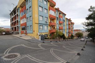 Balıkesir Lisesi Çamlık Tepesi Girişi Geniş 3+1 Satılık Daire