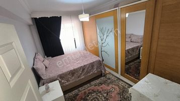 Yılmaz Gayrimenkulden Ful Yapılı 1 Kat Geniş Şahane Daire Kacırılmayacak 3+1 Fırsat Dairesi