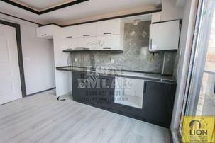 🟨⬛ Bandırma Yeni Mahallede Köşe Konumlu Çift Cepheli Satılık 1+1 Daire⬛🟨