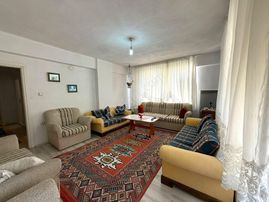 Yükselden İkizçay'da Satılık Ayrı Mutfaklı Köşe Cepheli D.gazlı 2+1daire