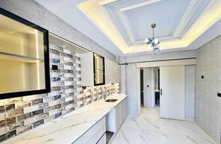 S.içerisinde Cadde Üzerinde Arakat Ultra Lüks 2+1 Daire Fırsatı