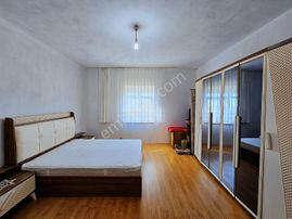 Ağırnas'da Satılık Tripleks Villa