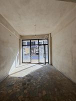 Yön Group'tan Yenicami'de Kiralık Dükkan