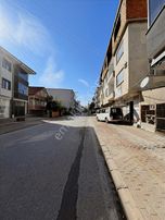 Yön Group'tan Yenicami'de Kiralık Dükkan