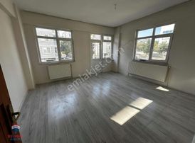 Onur Ateş Lisesi Yanında Kiralık 3+1