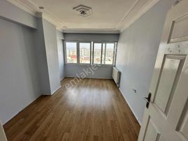 Bulut Emlak'tan Fırat Mah. Asansörlü 3+1 Daire