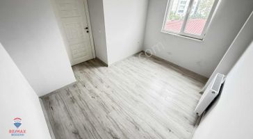 Kiralık | Körfez'de Tramvaya Yakın Ara Kat 1+1