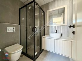 Atakum'da Satılık Mutfak Salon Ayrı Lüks Geniş Balkon 2+1