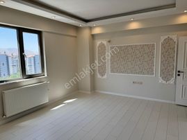 Coldwell Banker'den Goldpark-3 Sitesi'nde Satılık Premium Daire