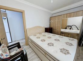 Ömürevlerinde Tramvaya Yakın Eşyalı 1+1 Ara Kat Daire