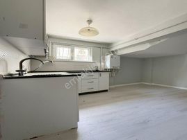 Yunus Emre Mahallesi 2+1 Kiralık Bahçeli Daire Tekdaire Üzeri!!!