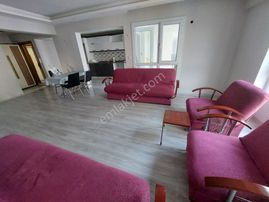 Kuşadası Merkez Değirmendere Mah. Avm Ye Yakın 2+1 Kiralık Daire