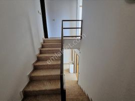 Eşsiz Lokasyonda 3+1 Ara Kat Deniz Manzaralı Dubleks