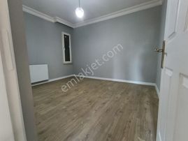 Keyif Dairesi - 2+1 - Bahçe Kullanımlı - Asansörlü Bina - Mekezi Konum - Kiralık