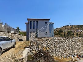 Coldwell Banker Safir'den Gündüzbey'de Satılık Havuzlu Villa