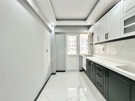 ꧁ay Emlaktan꧂akçay'da Denize Yakın Arakat Ön Cephe 3+1 Lüx Daire