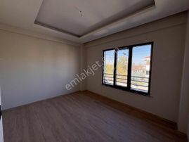 Atiker Petrol Arkası Müstakil,modern Ve Şık 4.5+1 Satılık Villa