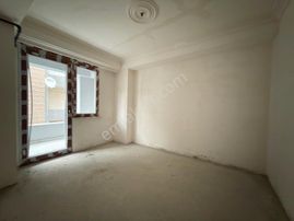 Salih Emlak 'tan Çift Cephe 2+1 Kullanışlı Sıfır 5.kat Daire