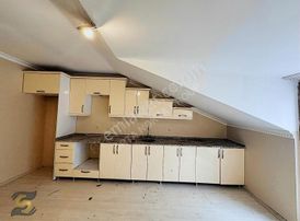 Çırçır Metronun Dibinde Harika Konumda 4+2 Dubleks Fırsat Daire!