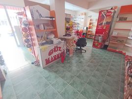 Pendik Esenyalı Satılık Krediye Uygun 70m2 Düz Dükkan