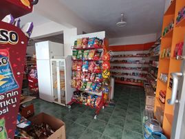 Pendik Esenyalı Satılık Krediye Uygun 70m2 Düz Dükkan