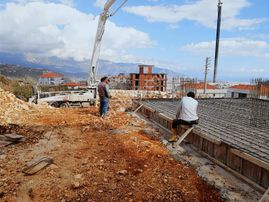 Demre'de İmarlı Manzaralı Acil Satılık Arsa