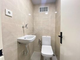 İzmir Çiğli Evka-5'te Kiralık 3+1 Daire Cb Ph