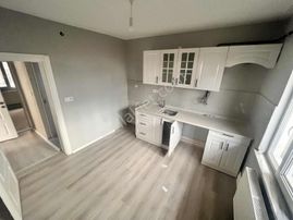 Adapazarı Güneşler Mah. 2+1 Kiralık Daire | Tapu54